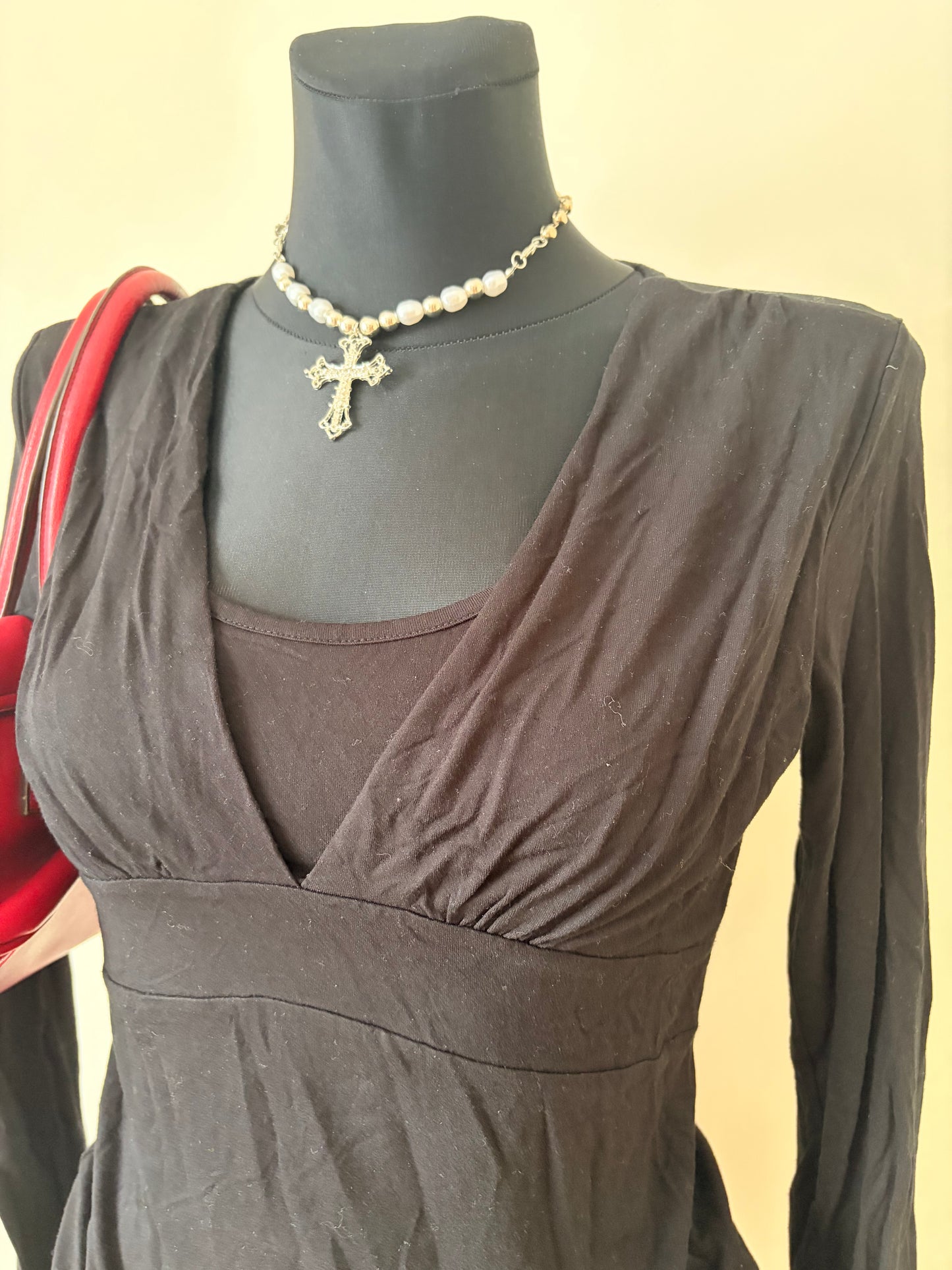 Simple black layered long-sleeve top