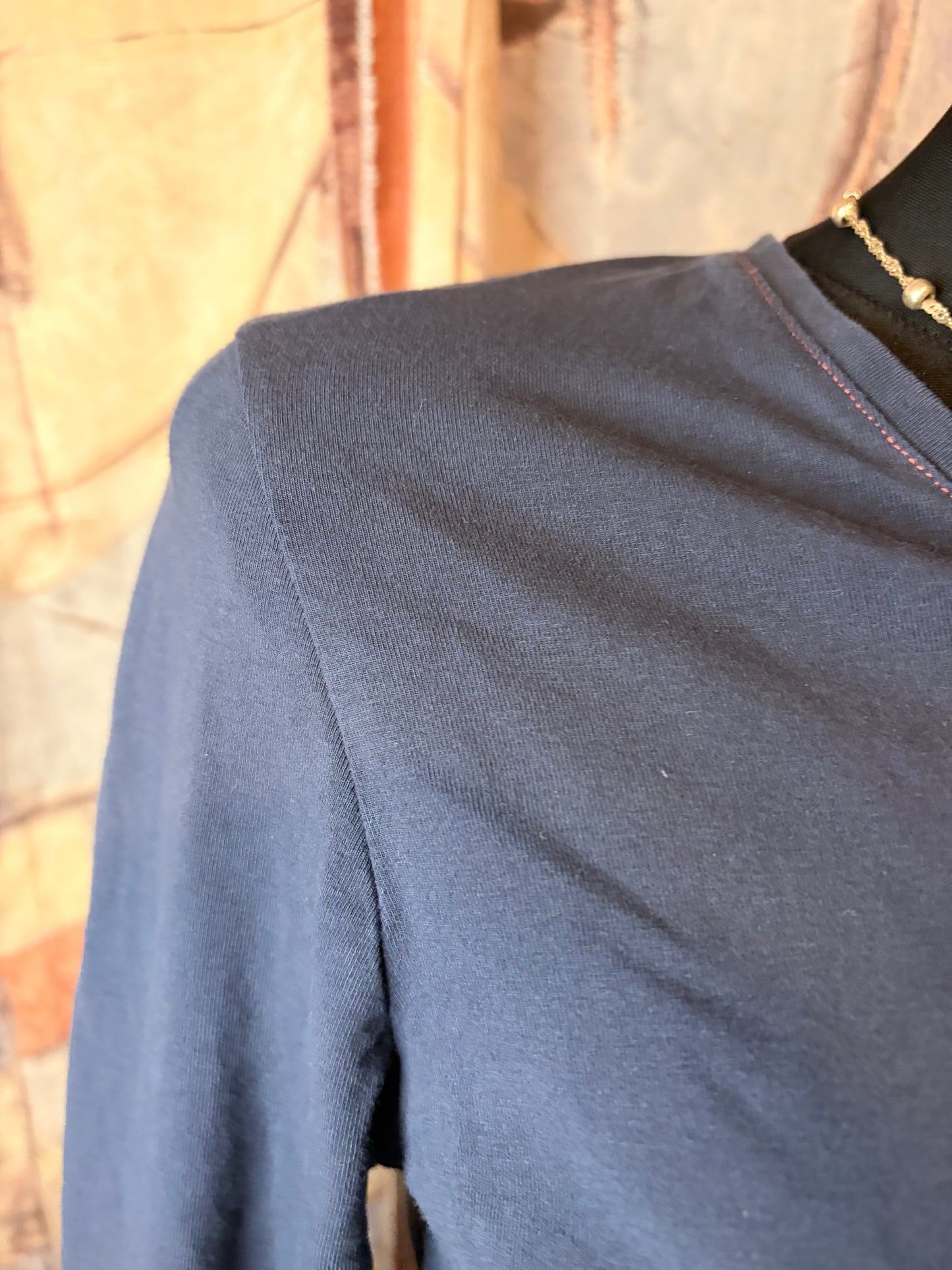Y2K navy sweatshirt