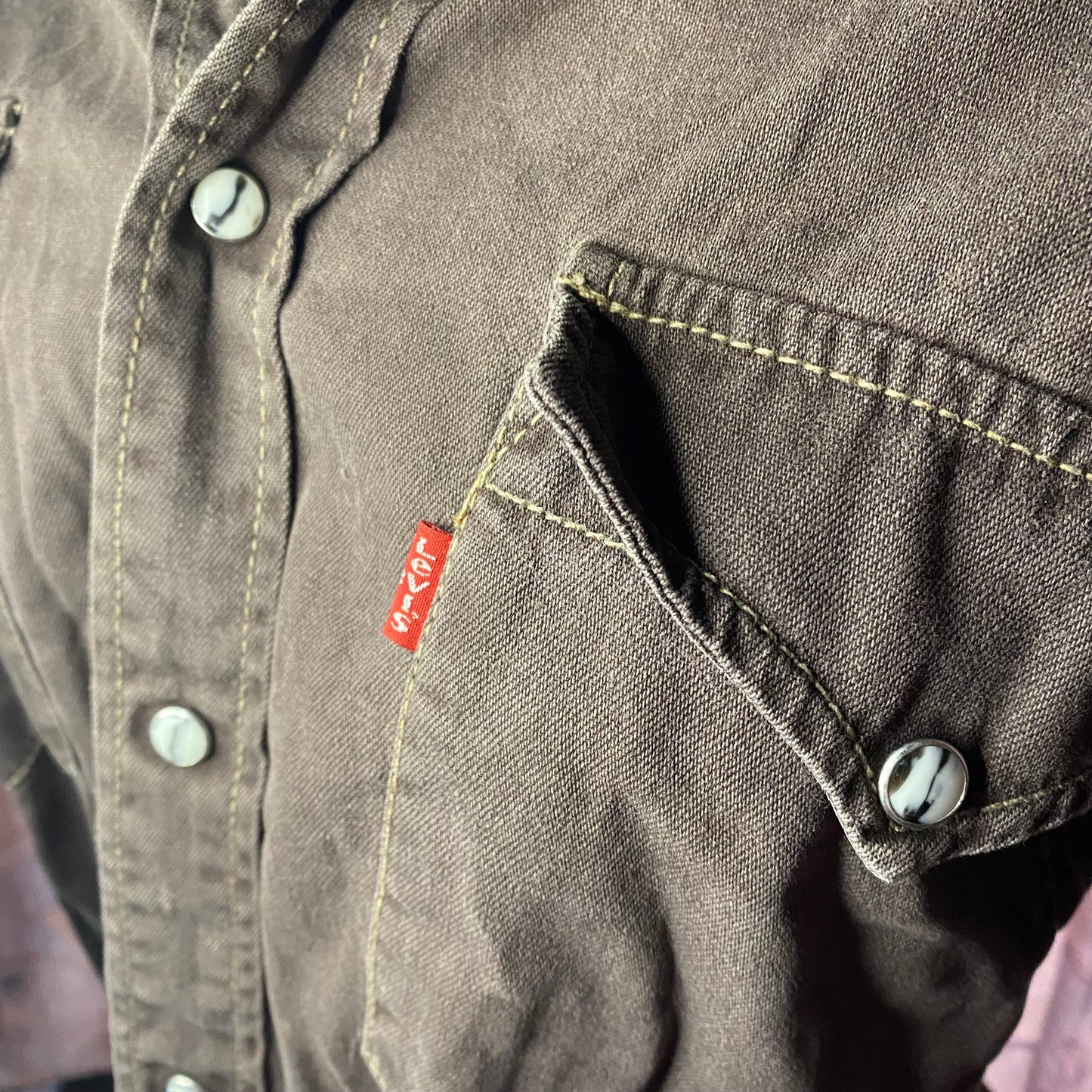 Brown vintage Levi’s denim jacket