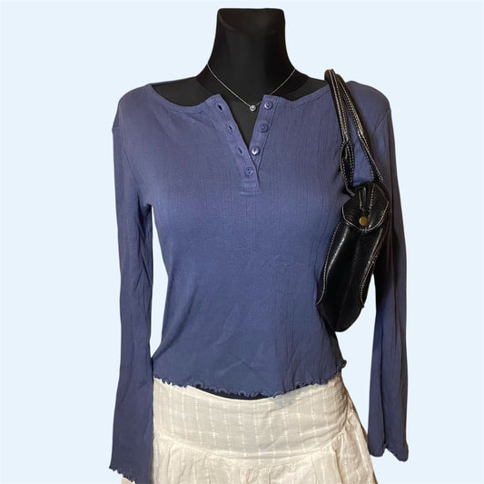 Blue button sweatshirt