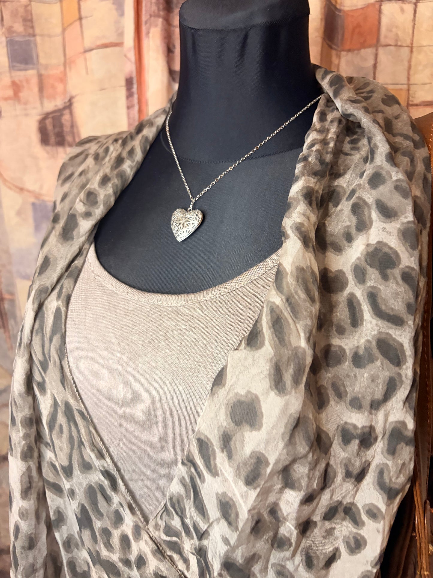 Vintage leopard combo top