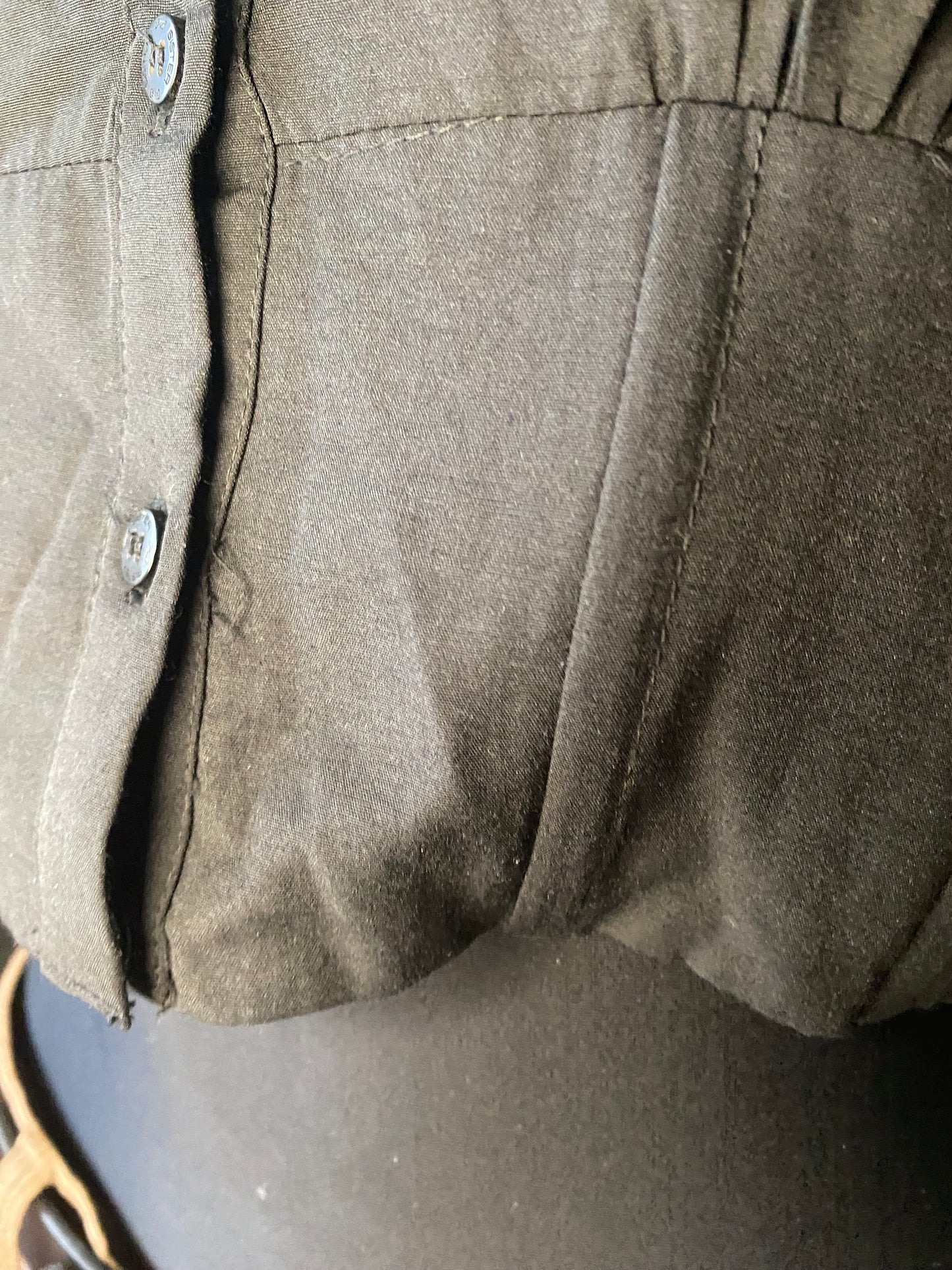 Black button-up long sleeve cropped shirt