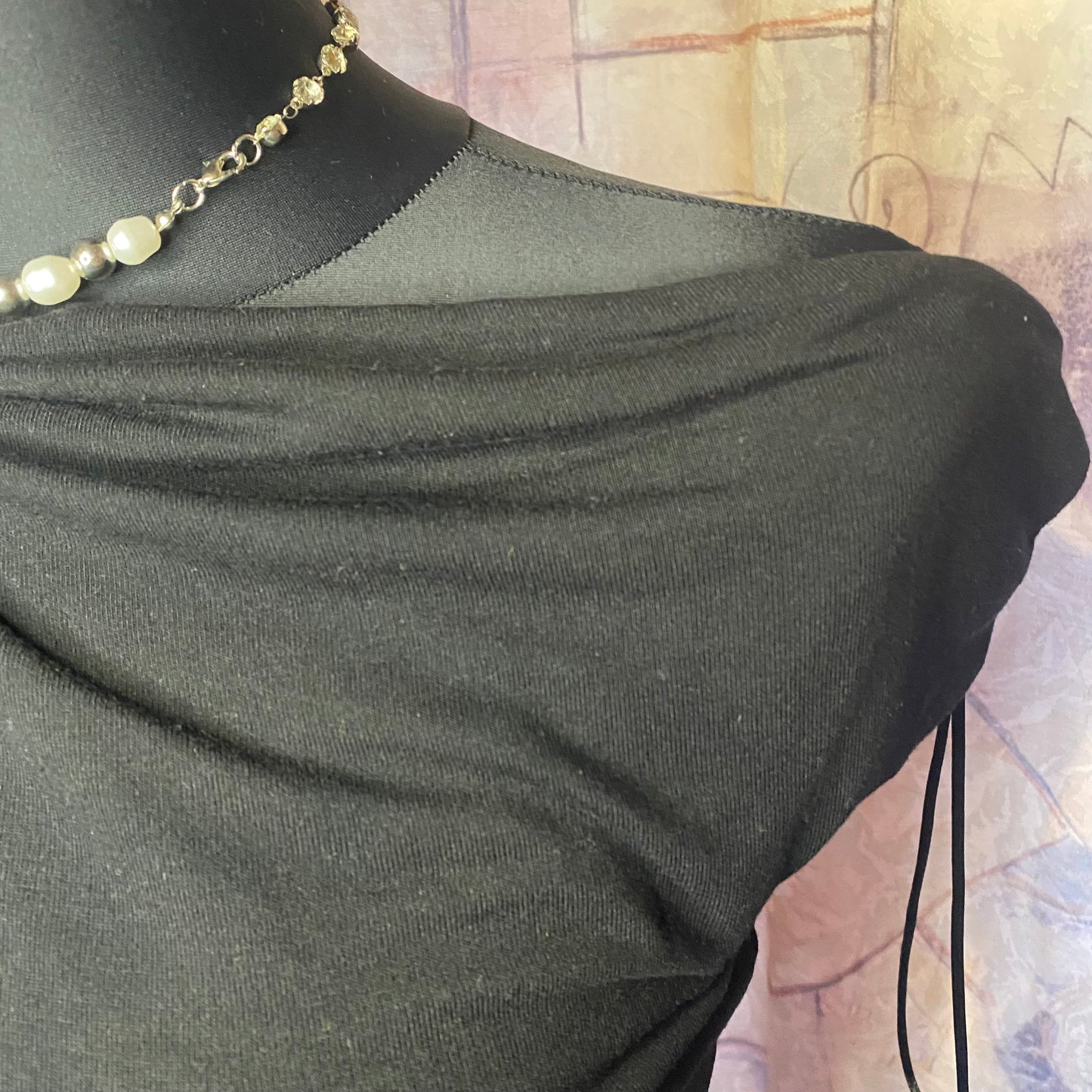 Black trendy top