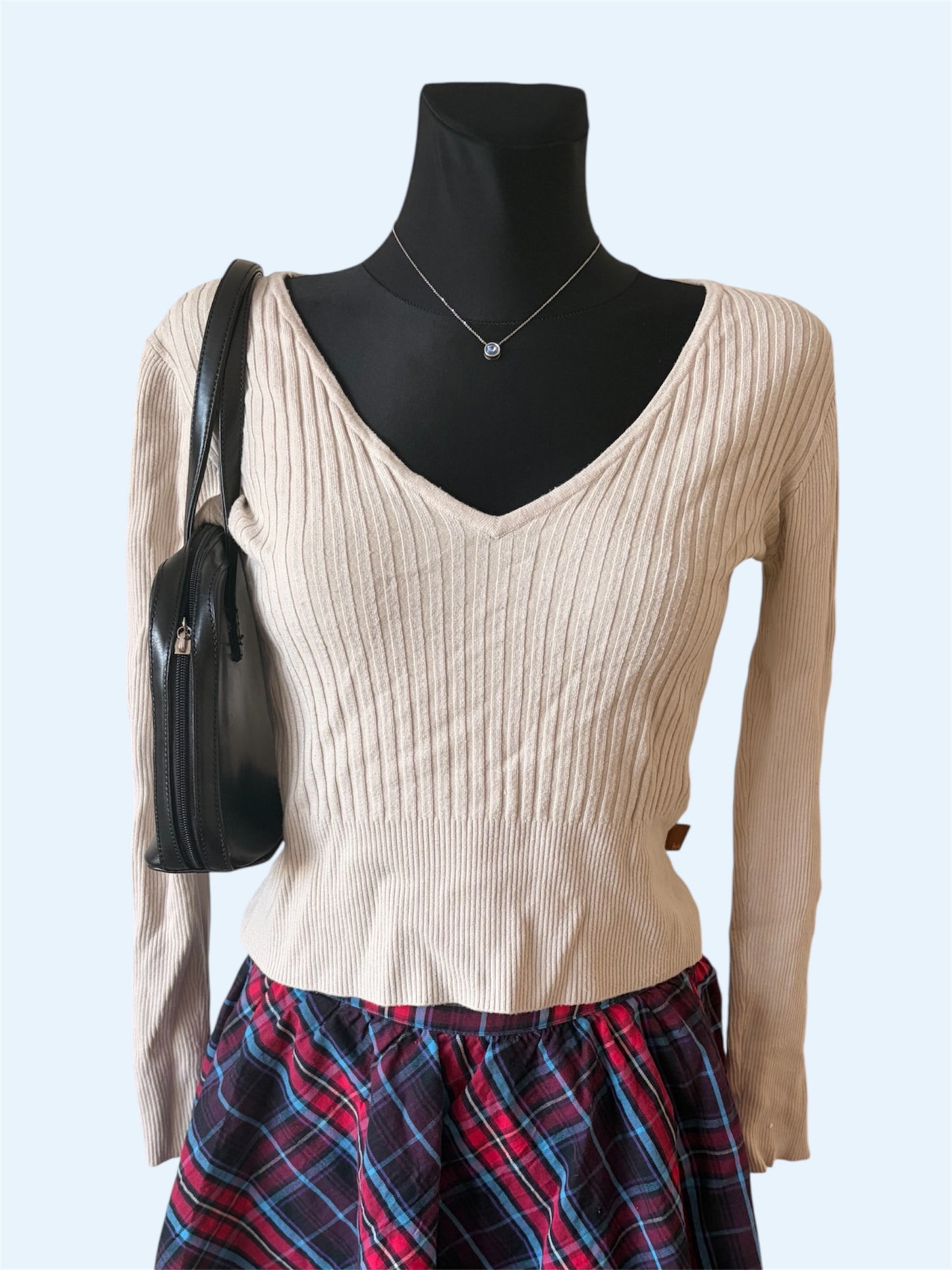 White v-neck long-sleeve top