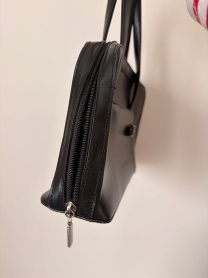 Vintage black shoulder bag