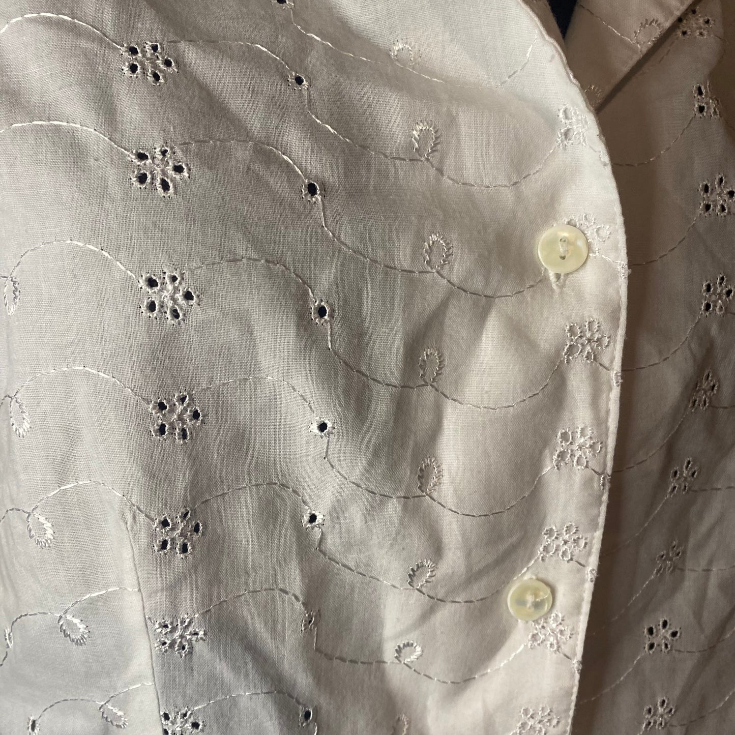 White vintage cotton blouse