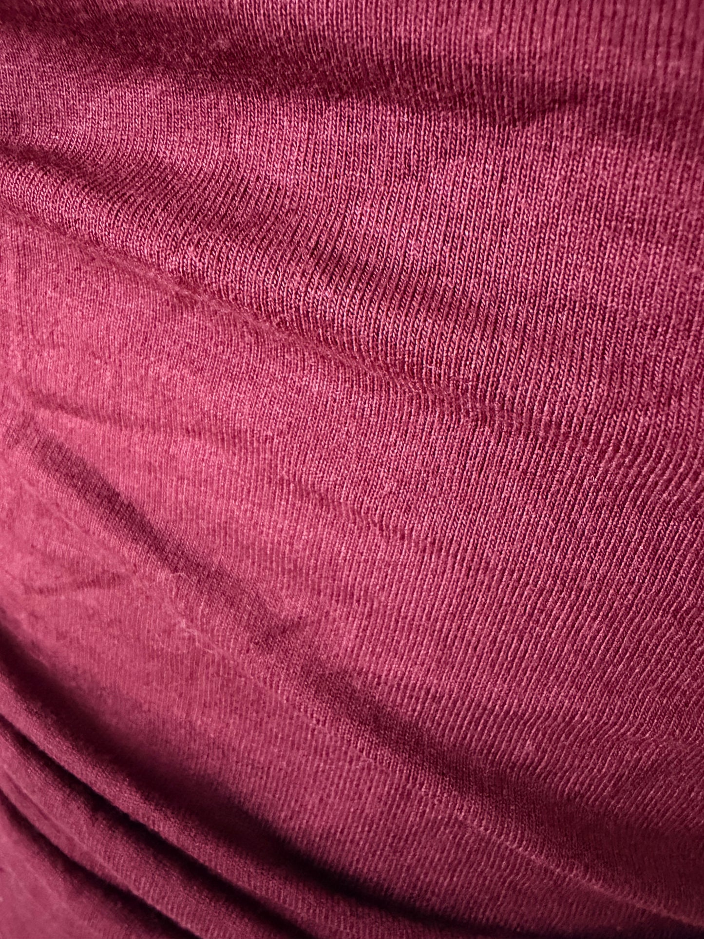 Bordo straight neck long-sleeve top